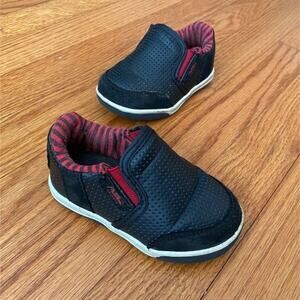 Air Balance Size 5 Toddler Black Red Kid Sneakers Easy On Off Everyday Shoe